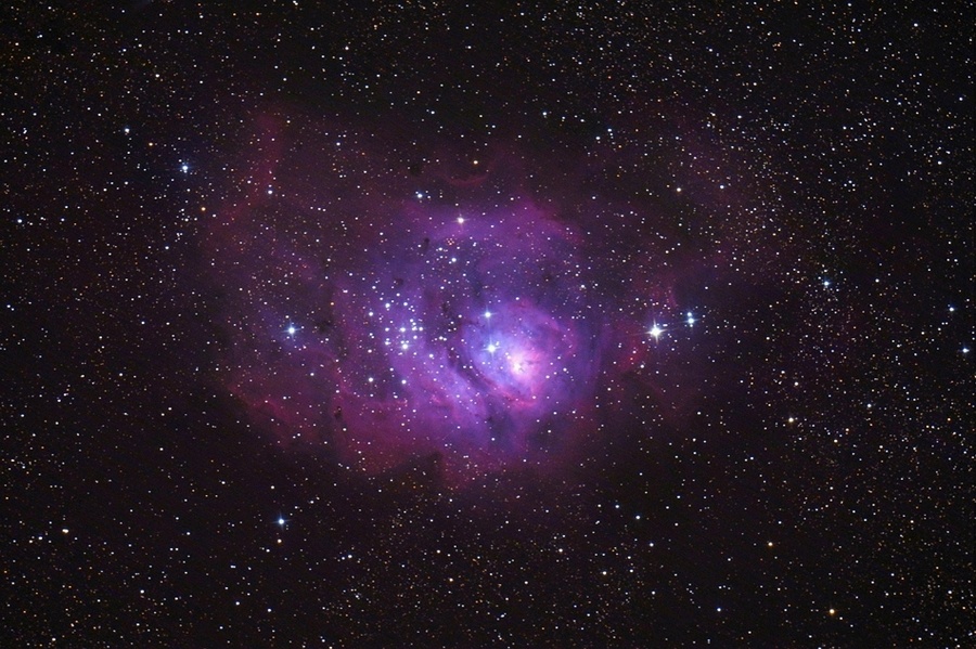 M08