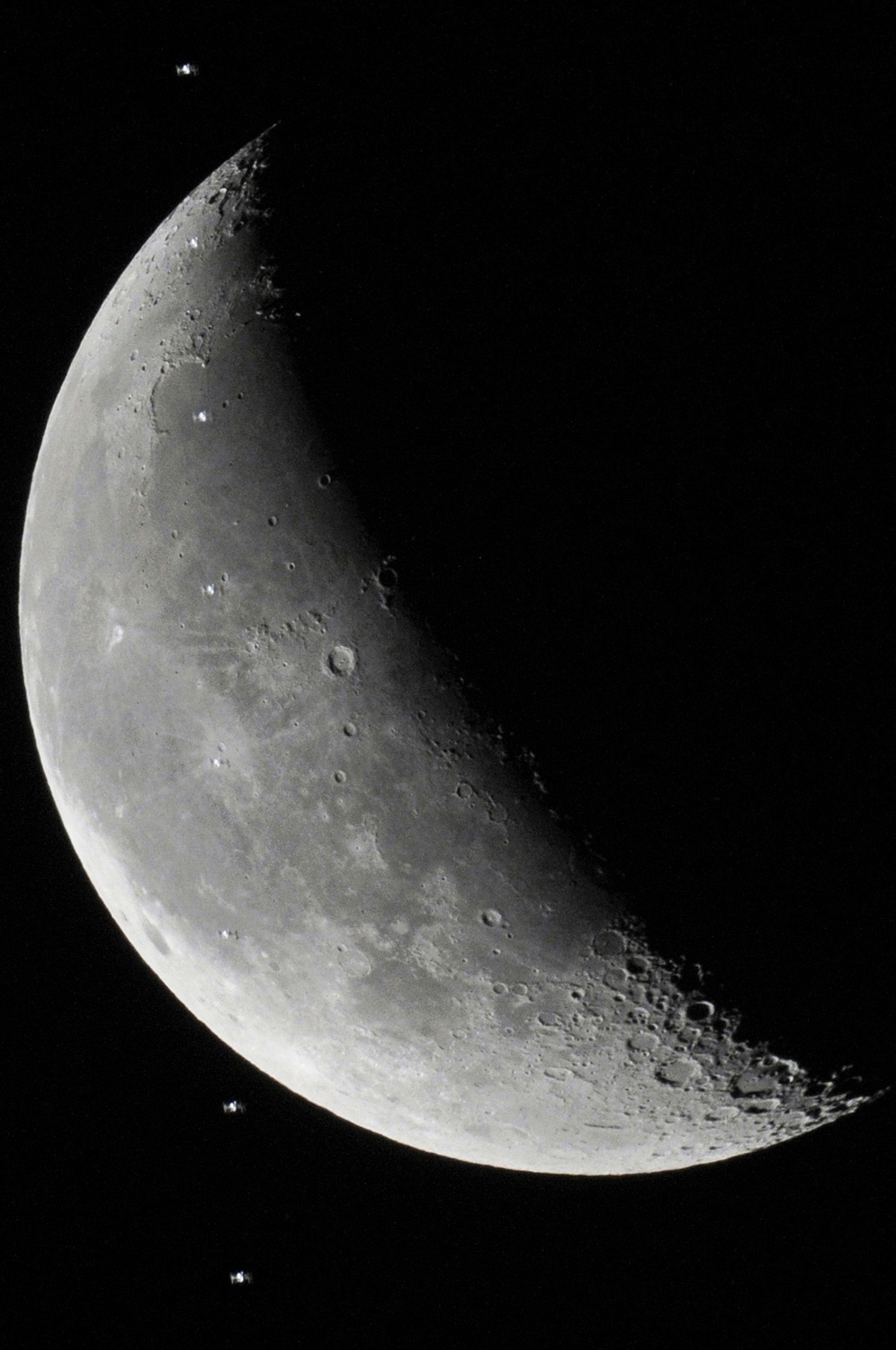 ISS i Księżyc
